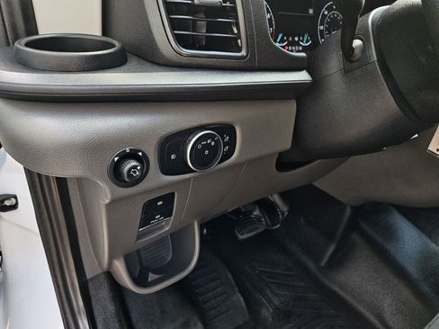Used 2024 Ford Transit 250 Low Roof w/ Exterior Upgrade Package RWD image 13