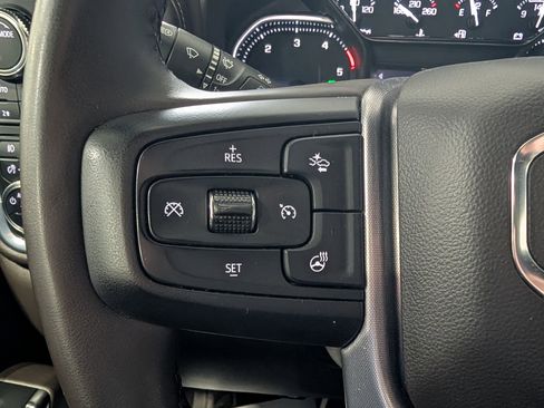 Used 2023 GMC Sierra 3500 SLT w/ SLT Preferred Package image 23