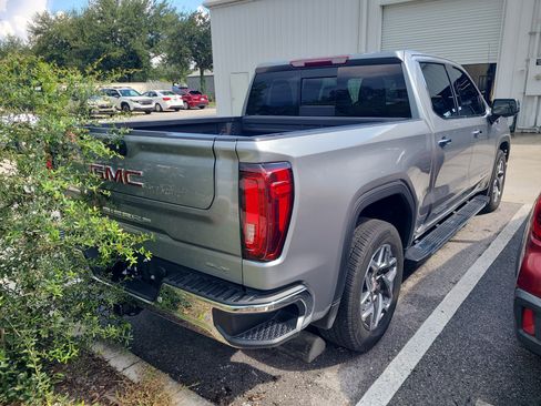 Used 2025 GMC Sierra 1500 SLT w/ SLT Premium Plus Package RWD image 8