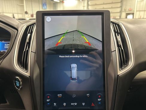 Certified 2024 Ford Edge SEL w/ Convenience Package image 20