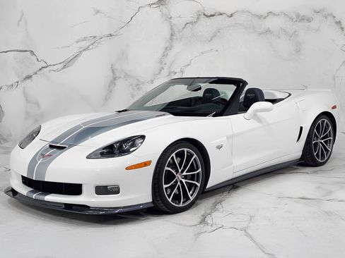 Used 2013 Chevrolet Corvette 427 w/ 1SC Preferred Equipment Group image 12