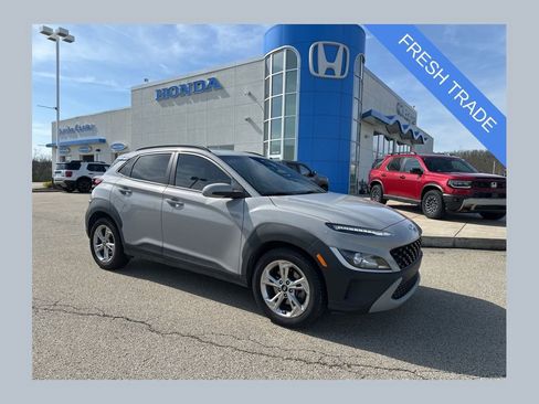 Used 2022 Hyundai Kona SEL w/ Convenience Package image 1
