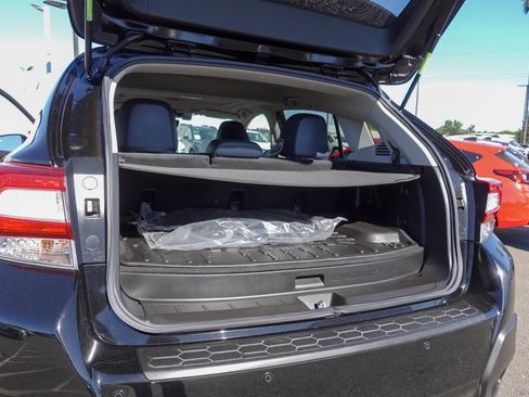 Used 2019 Subaru Crosstrek Hybrid w/ Moonroof Package w/Navigation AWD/4WD image 28
