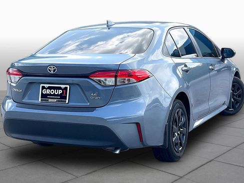Used 2025 Toyota Corolla LE FWD image 25