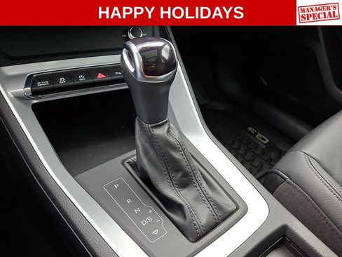 Used 2022 Audi Q3 2.0T Premium w/ Convenience Package image 15