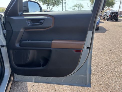 Certified 2023 Ford Bronco Sport Badlands w/ Premium Package AWD/4WD image 23