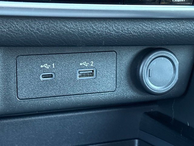 Certified 2023 Nissan Rogue SV w/ SV Premium B Package AWD/4WD image 18