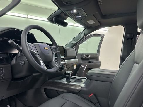 New 2026 Chevrolet Silverado 1500 LTZ w/ LTZ Premium Package image 28
