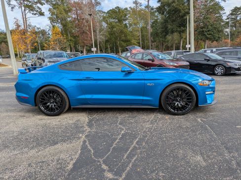 Used 2019 Ford Mustang GT Premium w/ GT Performance Package image 3