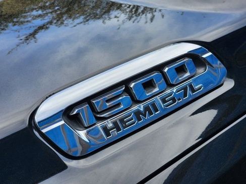 Used 2020 RAM 1500 Limited w/ Body Color Bumper Group image 10