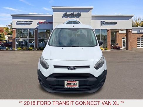 Used 2018 Ford Transit Connect XL image 3