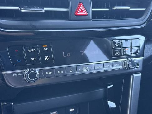 New 2026 Kia Seltos S FWD image 21