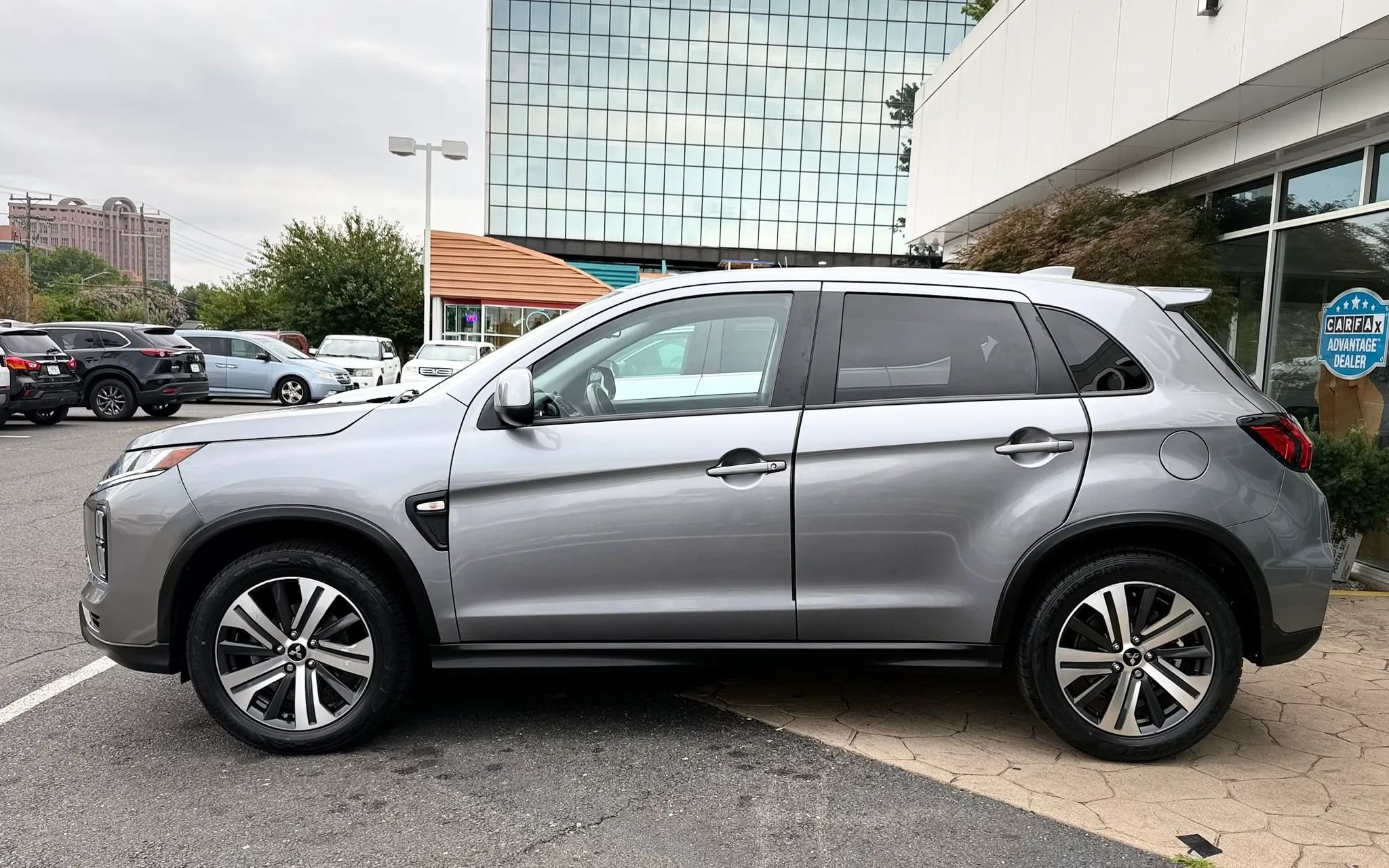 Used 2022 Mitsubishi Outlander Sport SE AWD/4WD image 4