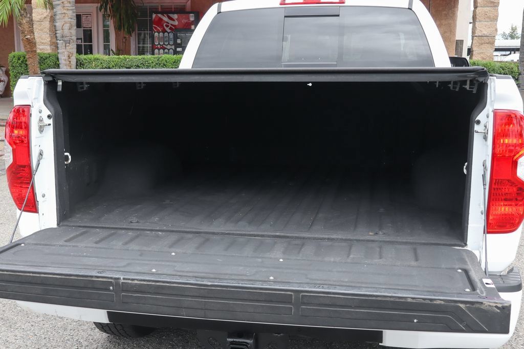 Used 2016 Toyota Tundra SR5 w/ TRD Off Road Package AWD/4WD image 9