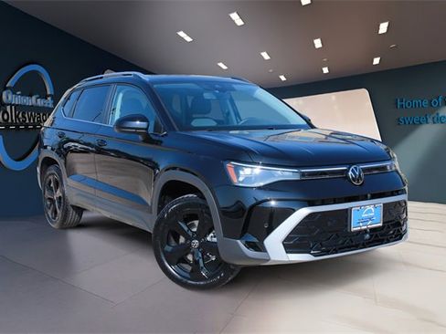 New 2025 Volkswagen Taos SEL image 1