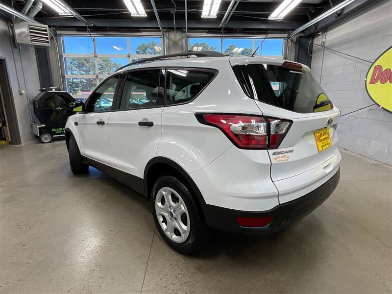 Used 2018 Ford Escape S FWD image 3