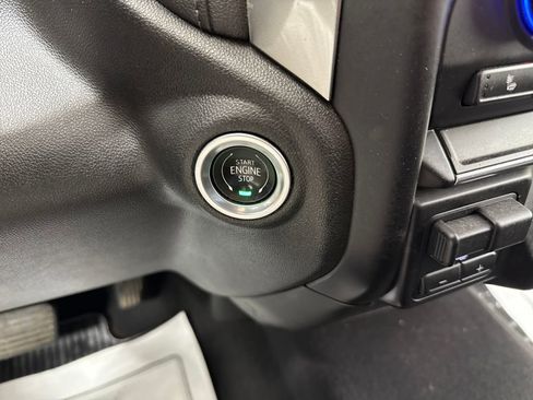 Used 2022 Chevrolet Silverado 3500 LT w/ Convenience Package image 30