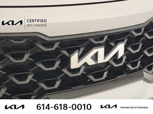 Used 2023 Kia Sorento S w/ Panoramic Sunroof Package image 13