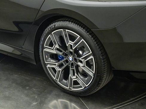Used 2026 BMW 530i w/ M Sport Package RWD image 11