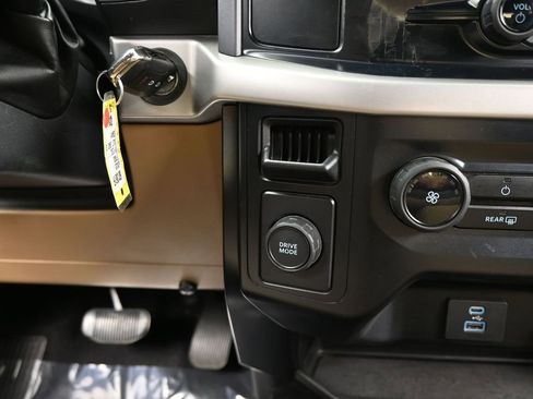 Used 2023 Ford F150 XLT image 24