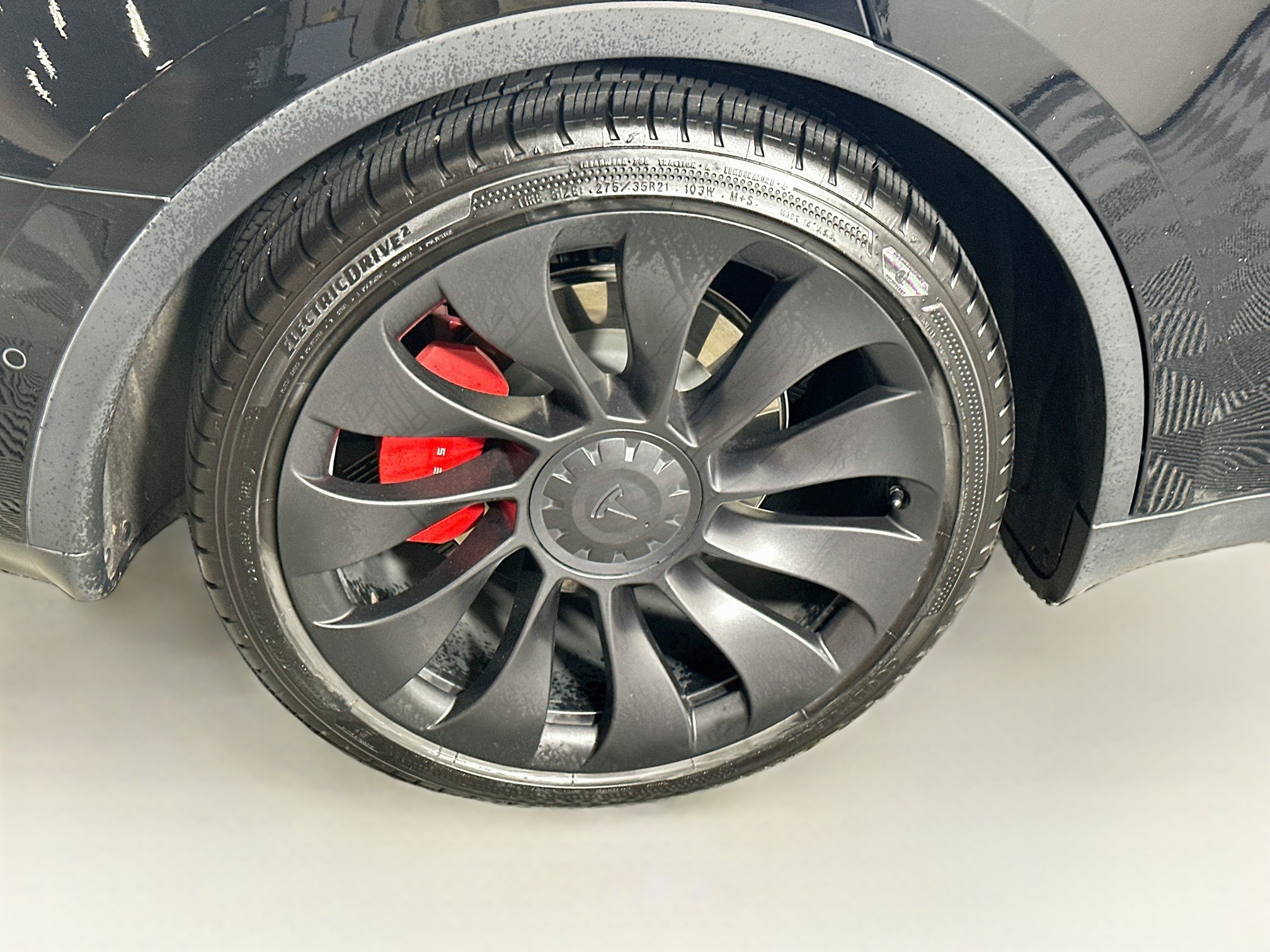 Used 2023 Tesla Model Y Performance AWD/4WD image 11