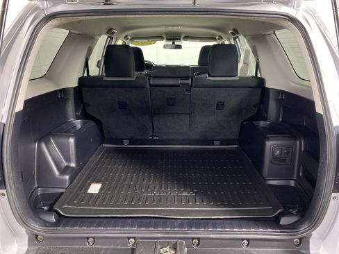 Used 2017 Toyota 4Runner SR5 image 30