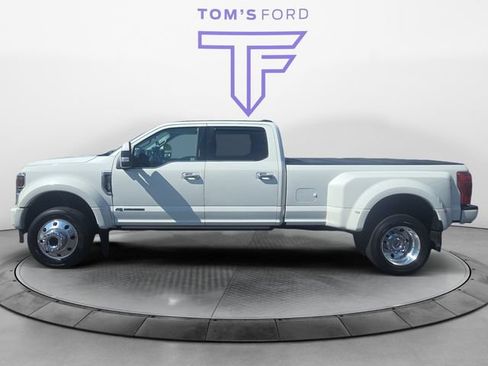 Certified 2022 Ford F450 Limited w/ Snow Plow Prep Package AWD/4WD image 3