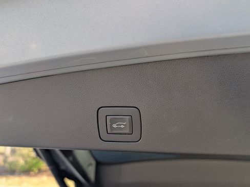 Certified 2023 Buick Encore GX Select w/ Sport Touring Package image 11