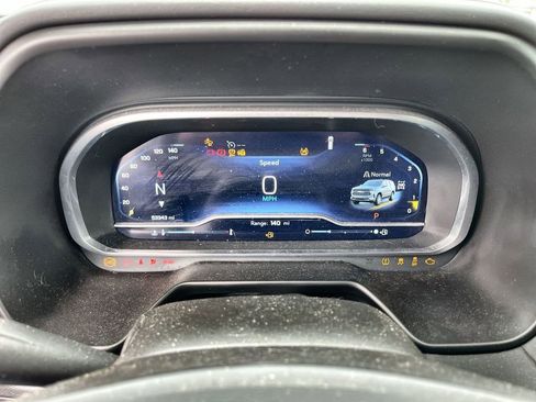 Used 2023 Chevrolet Tahoe LT w/ Luxury Package AWD/4WD image 11