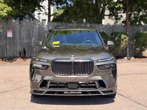Used 2024 BMW ALPINA XB7 AWD/4WD image 9