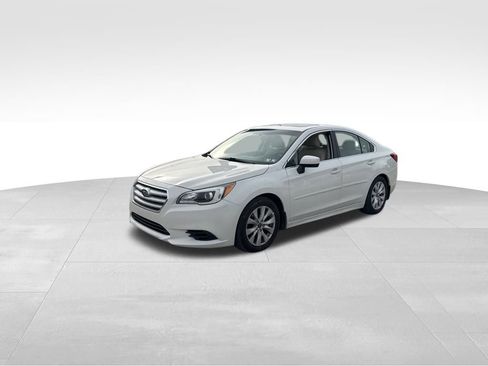 Used 2015 Subaru Legacy 2.5i Premium w/ Moonroof Package image 2