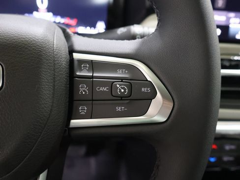 New 2026 Jeep Compass Limited AWD/4WD image 25
