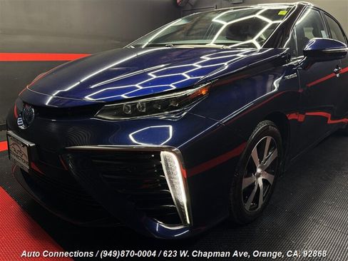 Used 2017 Toyota Mirai image 36