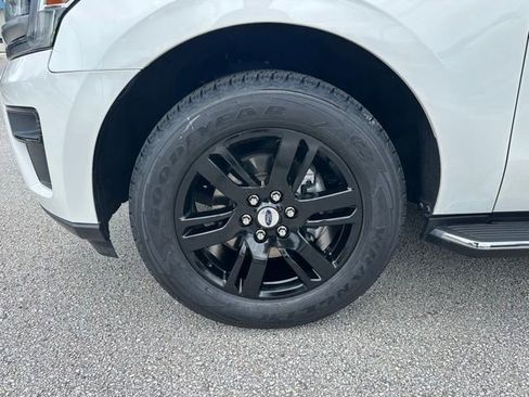Certified 2023 Ford Expedition XLT RWD image 33