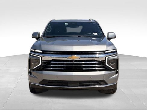 Used 2025 Chevrolet Tahoe LT AWD/4WD image 4