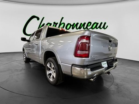 Used 2019 RAM 1500 Laramie AWD/4WD image 3