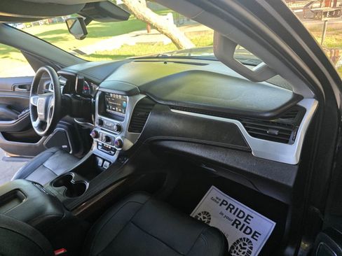 Used 2018 GMC Yukon SLT AWD/4WD image 28