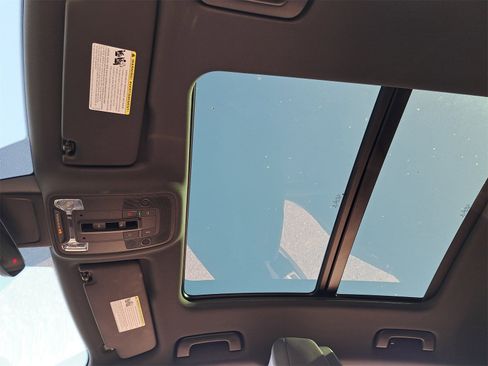 Used 2022 Audi Q3 2.0T Premium w/ Convenience Package image 31