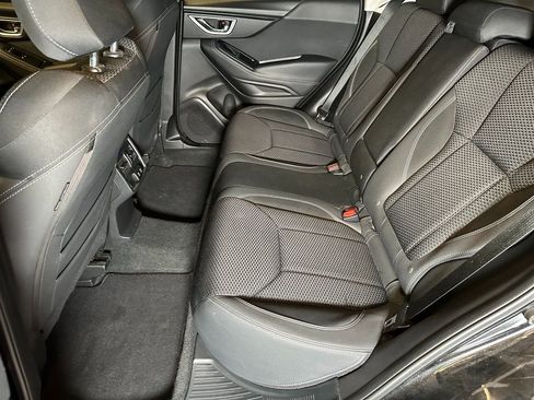 Used 2019 Subaru Forester Premium image 20