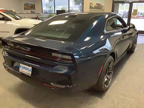 Used 2024 Dodge Charger R/T w/ Plus Group image 6