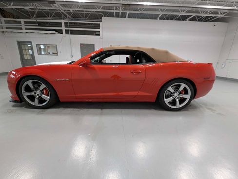Used 2011 Chevrolet Camaro SS w/ RS Package RWD image 18
