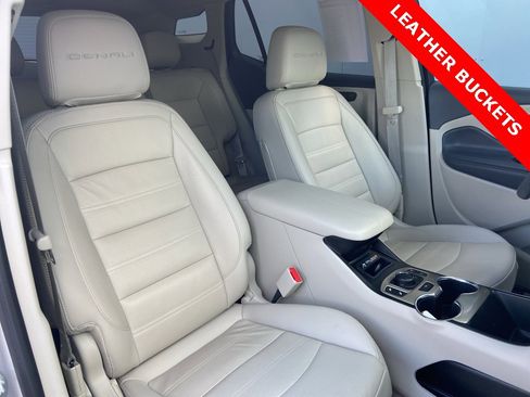 Certified 2022 GMC Terrain Denali image 5