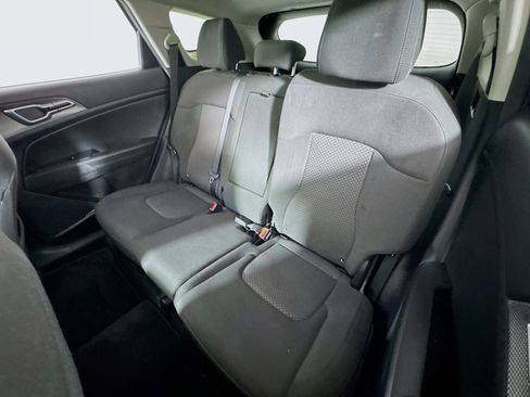 Used 2023 Kia Sportage LX AWD/4WD image 22