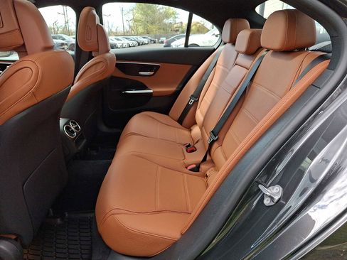 Certified 2023 Mercedes-Benz C 300 4MATIC Sedan image 8