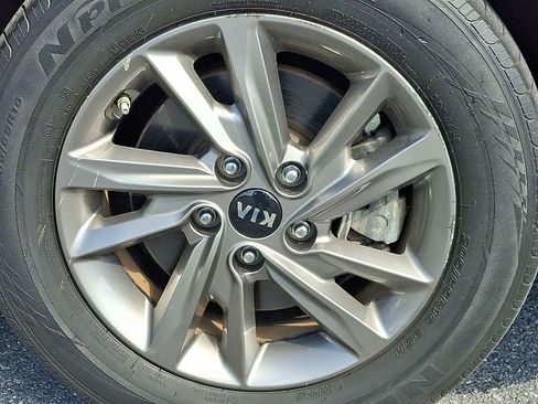 Used 2020 Kia Optima LX image 8