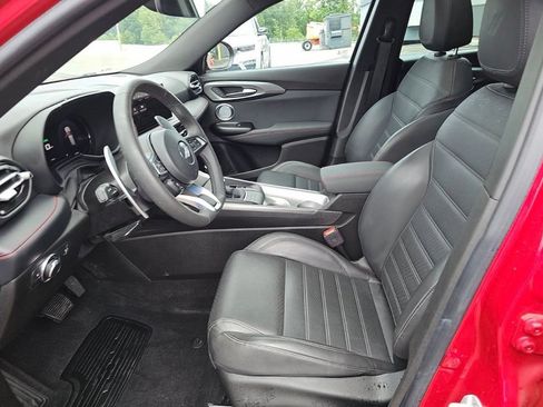 Used 2024 Dodge Hornet R/T Plus w/ R/T Blacktop Package AWD/4WD image 5