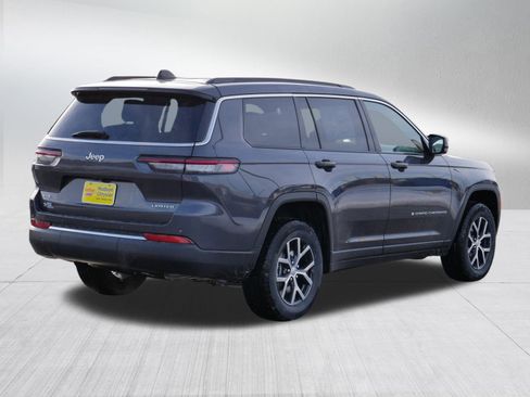 New 2025 Jeep Grand Cherokee L Limited w/ Trailer Tow Package image 2
