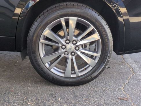 Certified 2023 Cadillac XT6 Premium Luxury FWD image 40