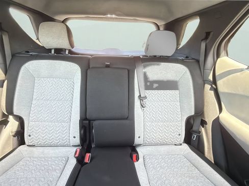 Used 2022 Chevrolet Equinox LS w/ LS Convenience Package FWD image 13