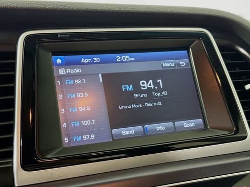 Used 2019 Hyundai Sonata SE FWD image 16